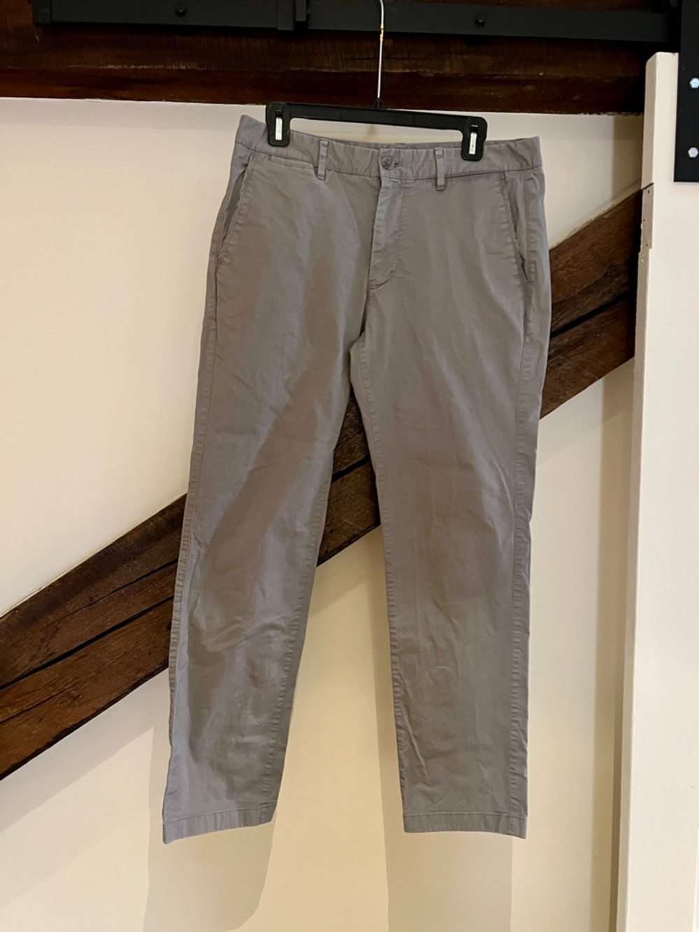 Bonobos Slim Fit Grey Chinos 32x30 Men’s Pants Modern Tailored EUC